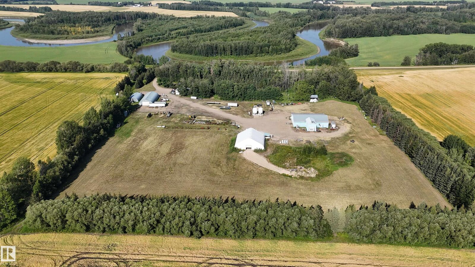 Property Photo:  61411 Rge Road 272  AB T7P 2P4 