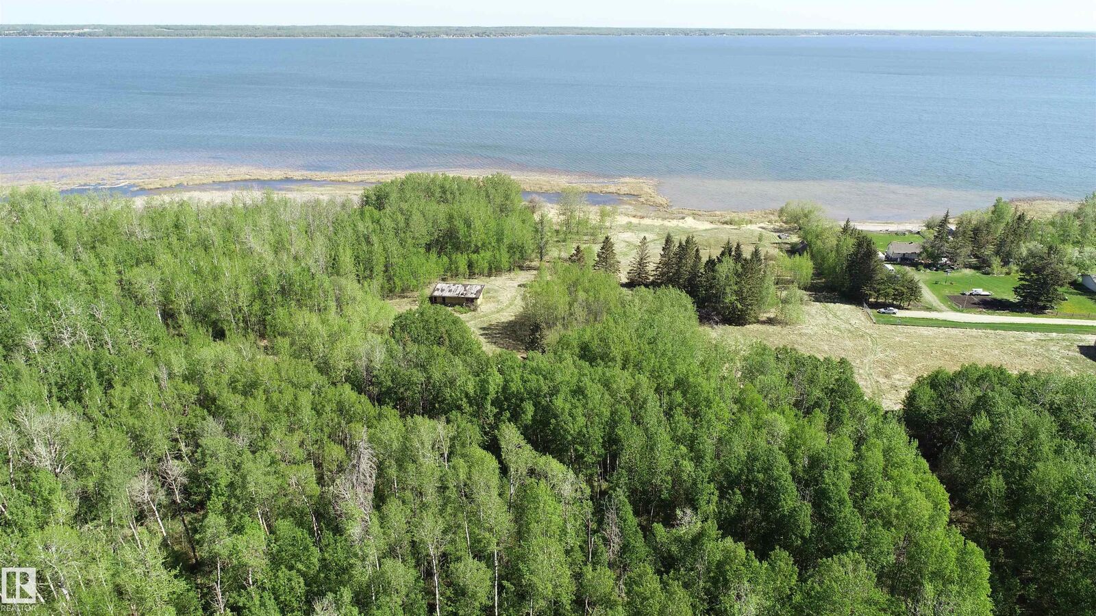 Property Photo:  515 54411 Rge Rd 40  AB T0E 0A0 