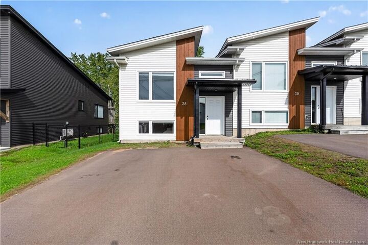 Property Photo:  28 De La Colline Street  NB E1A 6N3 