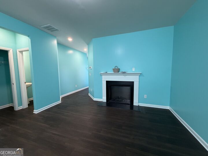 Property Photo:  85 Chastain Circle  GA 30263 