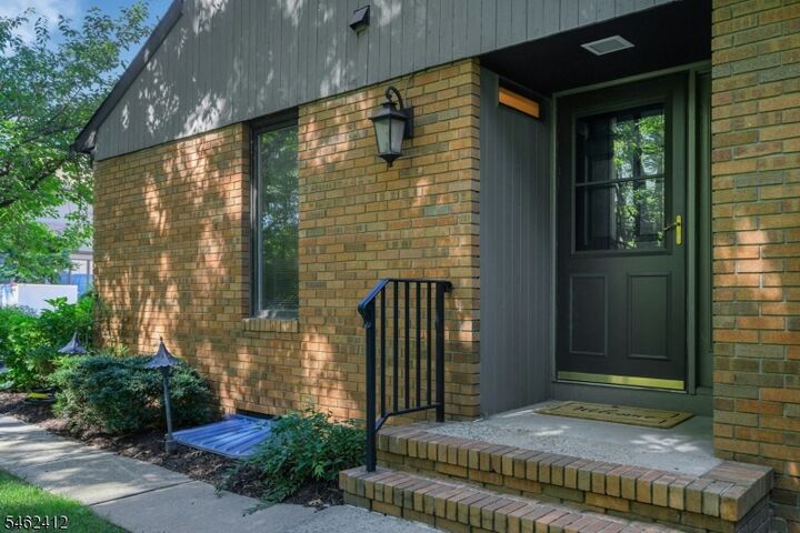 Property Photo:  76 Keats Way  NJ 07960 