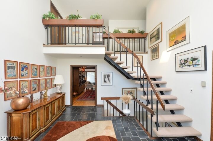 Property Photo: 690 Orchard Ln NJ 07417