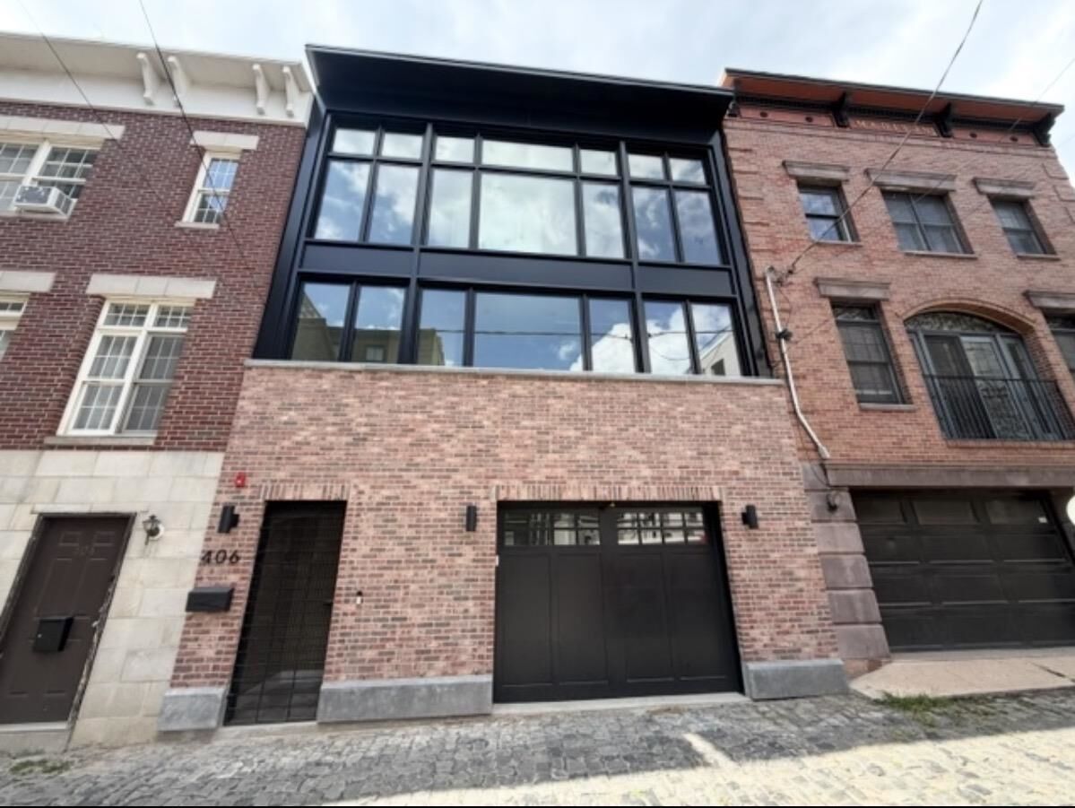 Property Photo:  406 Court St  NJ 07030 