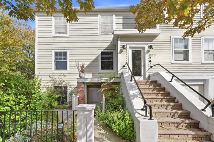 Property Photo: 330 4th St 2A NJ 07302