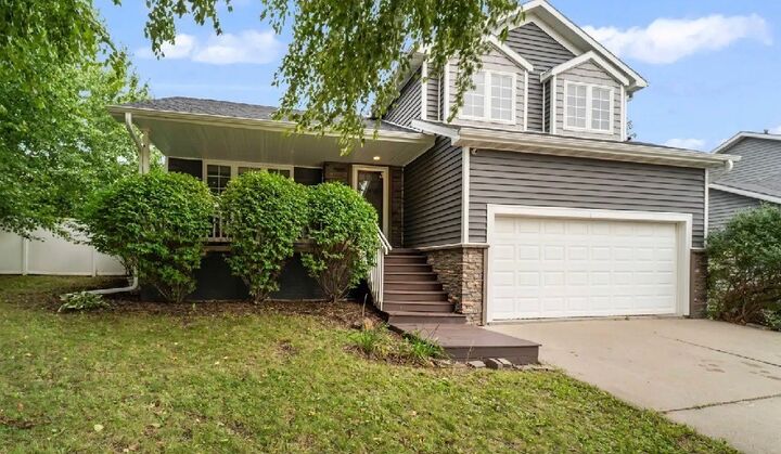 Property Photo: 3000 E Diehl Avenue IA 50320