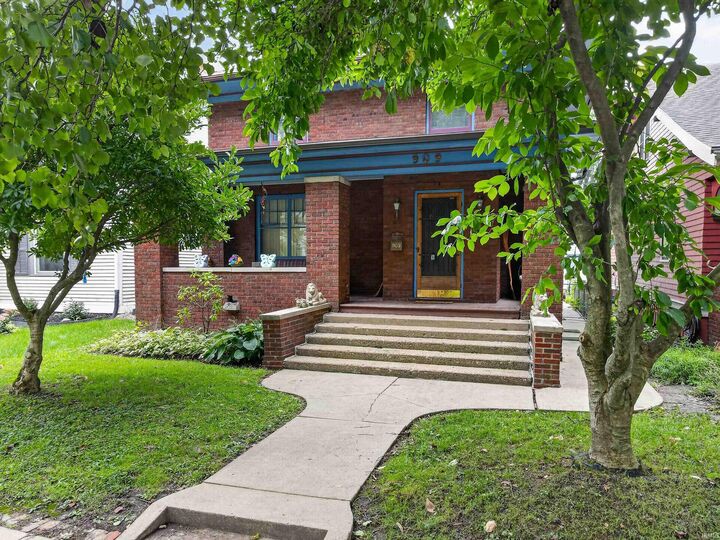 Property Photo:  909 W Wildwood Avenue  IN 46807 