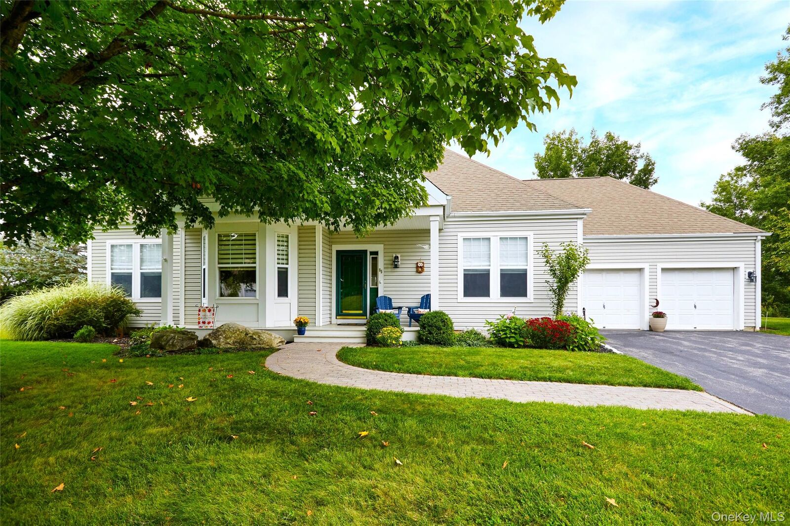 Property Photo:  85 Roosevelt Drive  NY 12570 