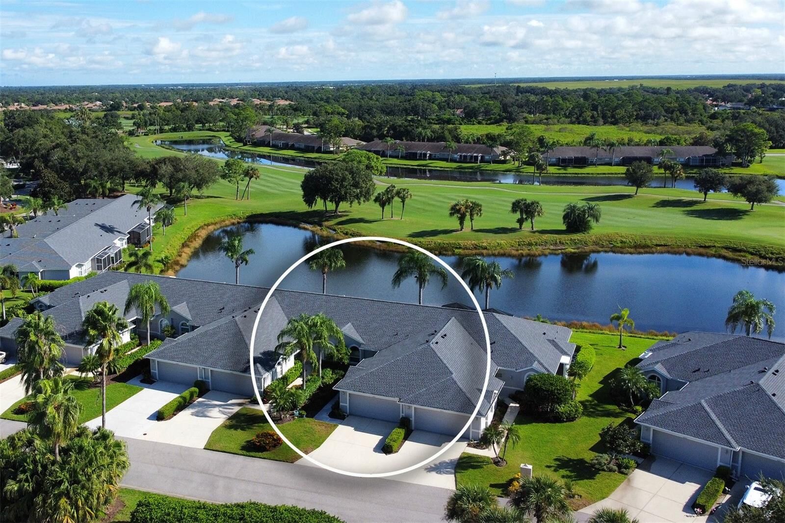 Property Photo:  4951 Chase Oaks Drive  FL 34241 