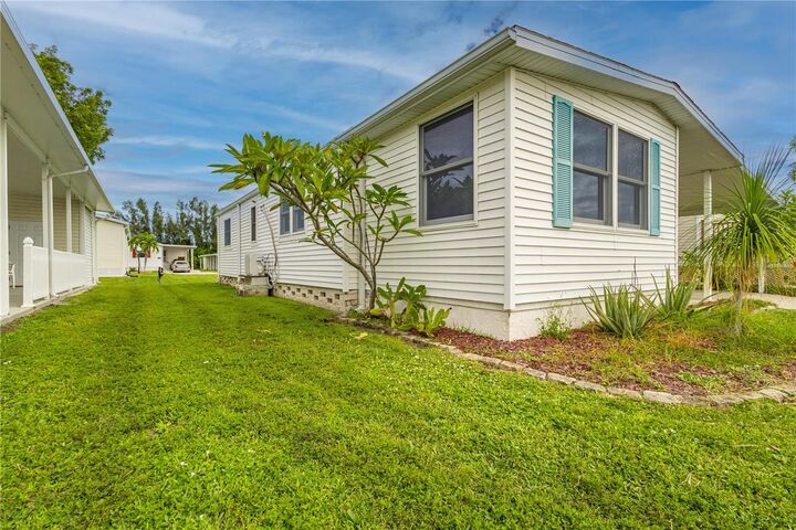 Property Photo: 4300 Riverside Drive 152 FL 33982