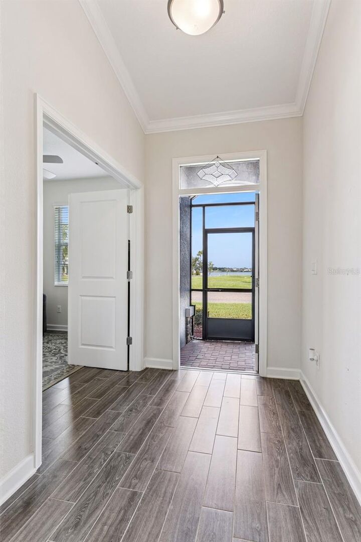 Property Photo:  4075 Bedford Avenue  FL 33884 