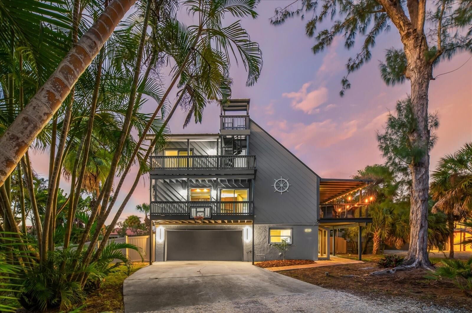 Property Photo: 1209 Sea Plume Way FL 34242