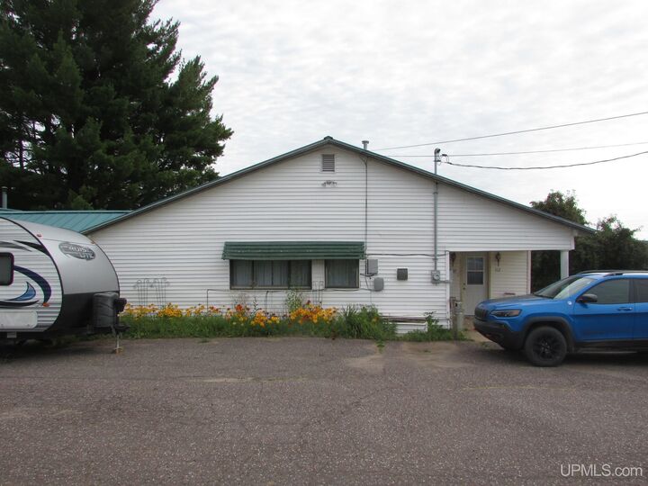 Property Photo: 112 Pine Street MI 49908