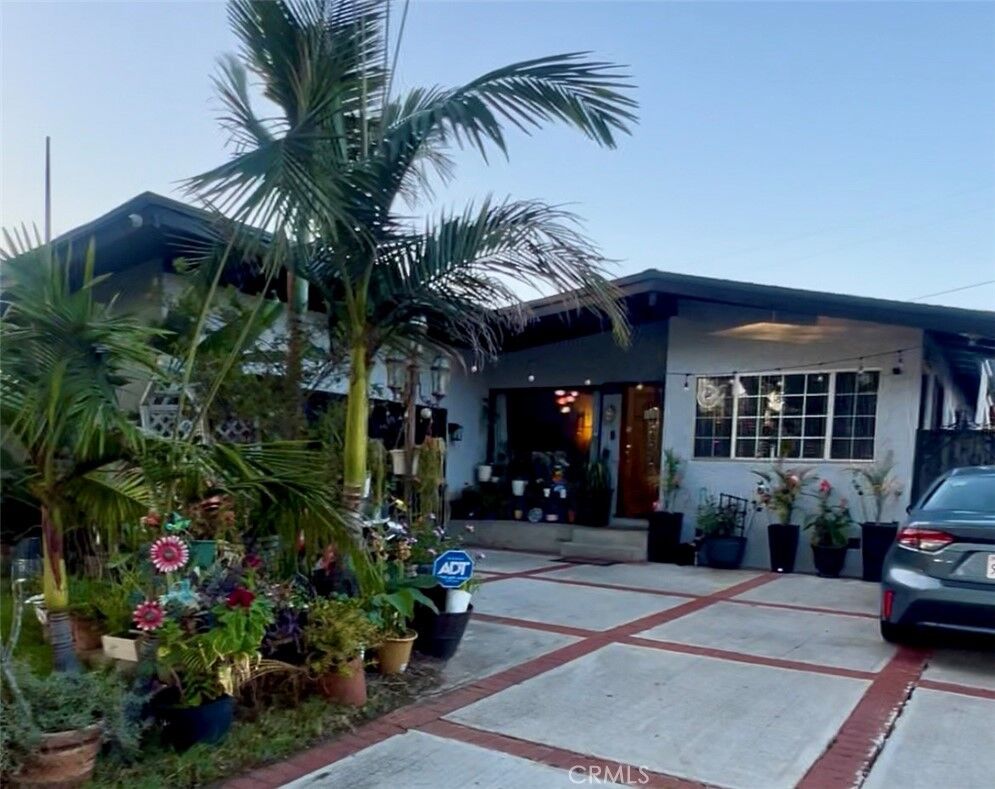 Property Photo: 16127 Shadybend CA 91745