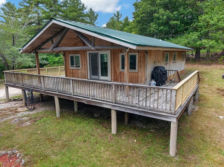 Property Photo:  12 Hemlock Road  ME 04429 