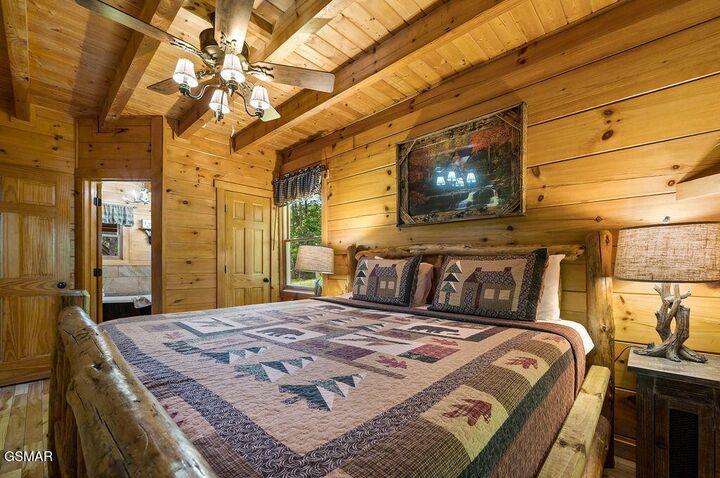 Property Photo: 1728 Scenic Woods Way Bearpawhideaway TN 37876