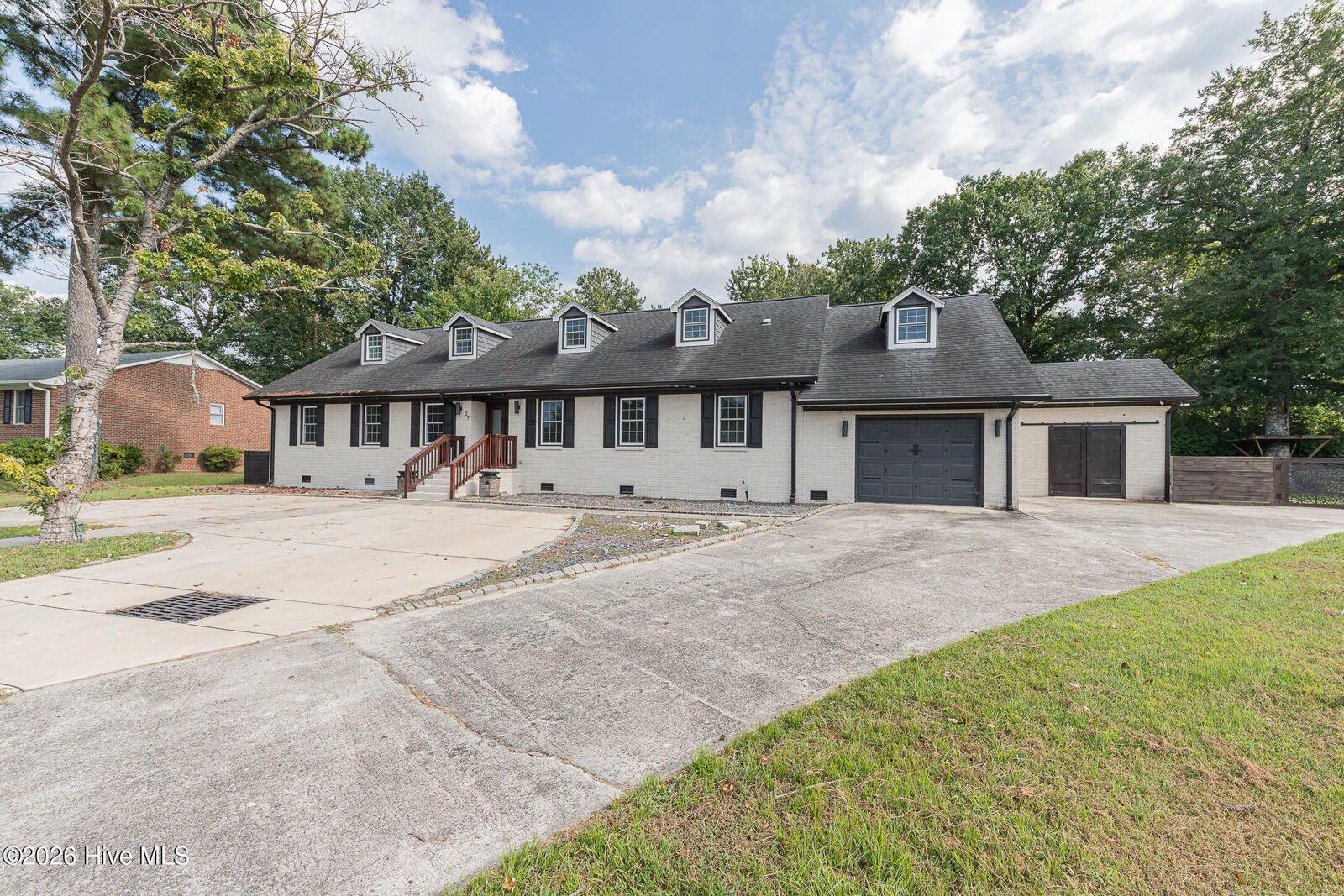 Property Photo:  107 Boatswain Drive  NC 28562 