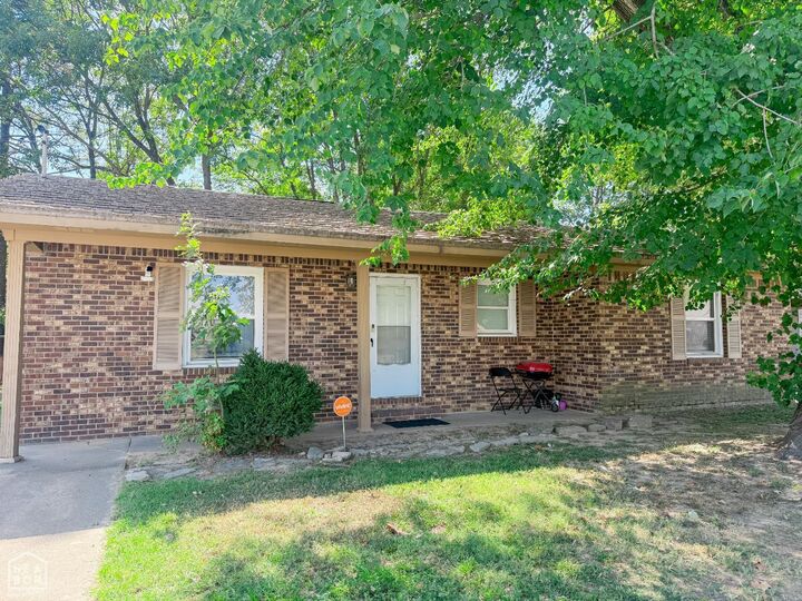 Property Photo: 1617 W Washington AR 72401