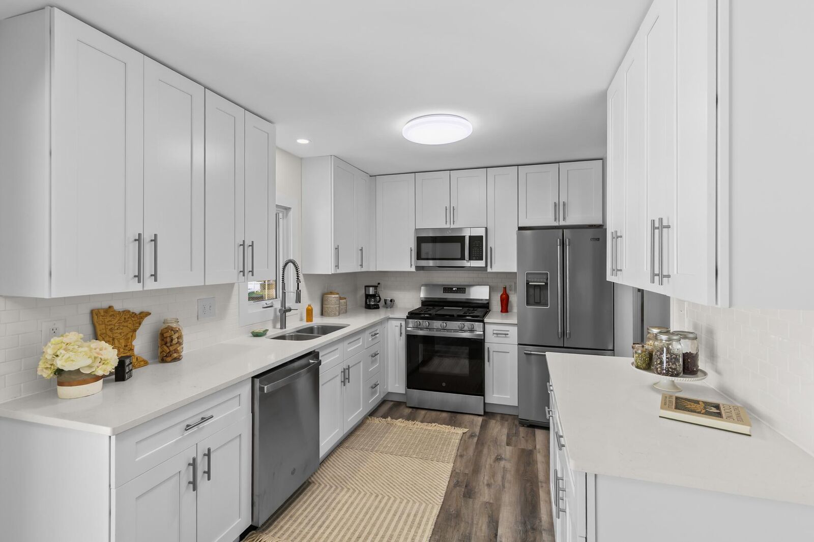 Property Photo:  2566 Beacon Street  MN 55113 