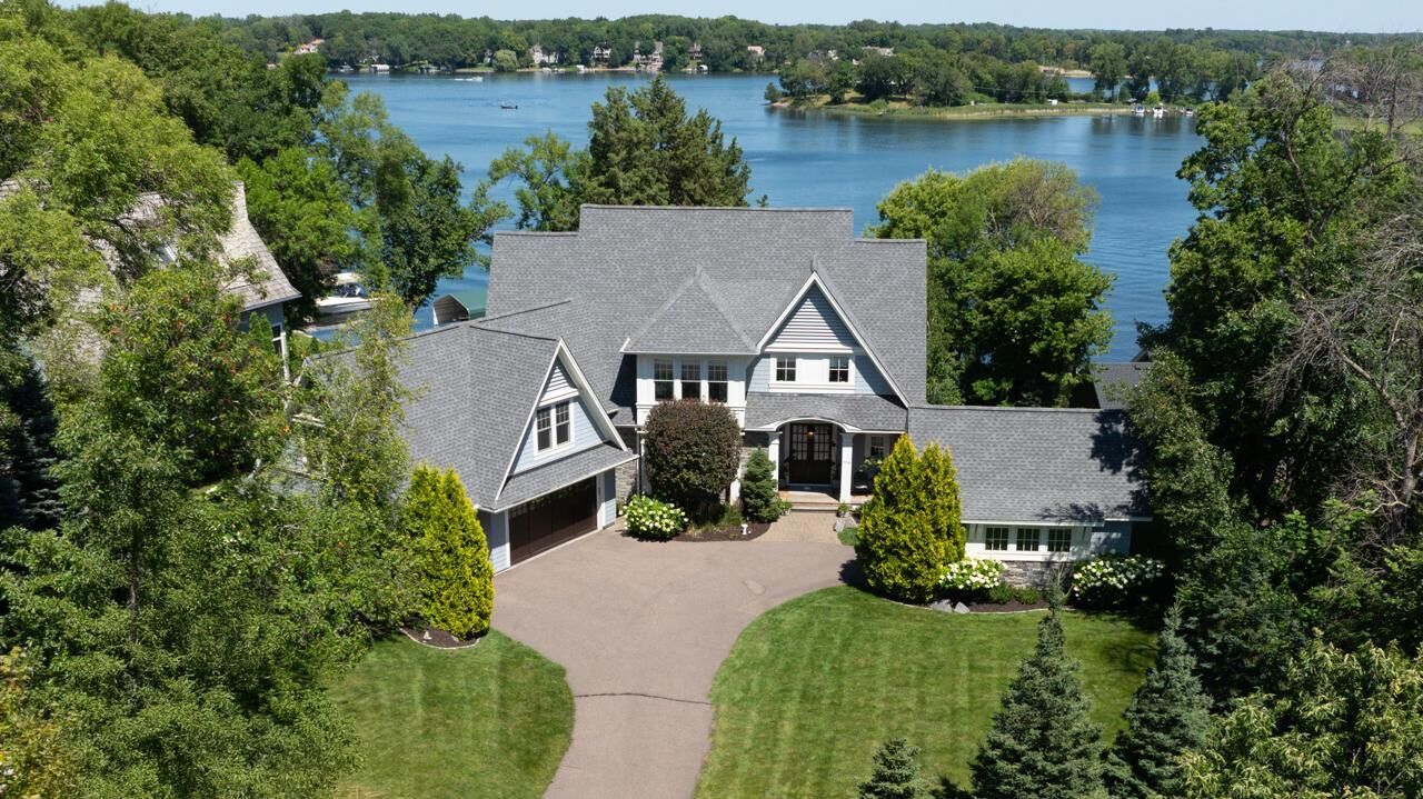 Property Photo: 3926 Cherry Avenue MN 55364