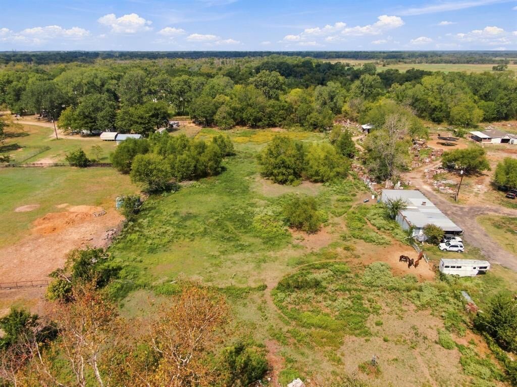 Property Photo:  1510 Davis Road  TX 75159 