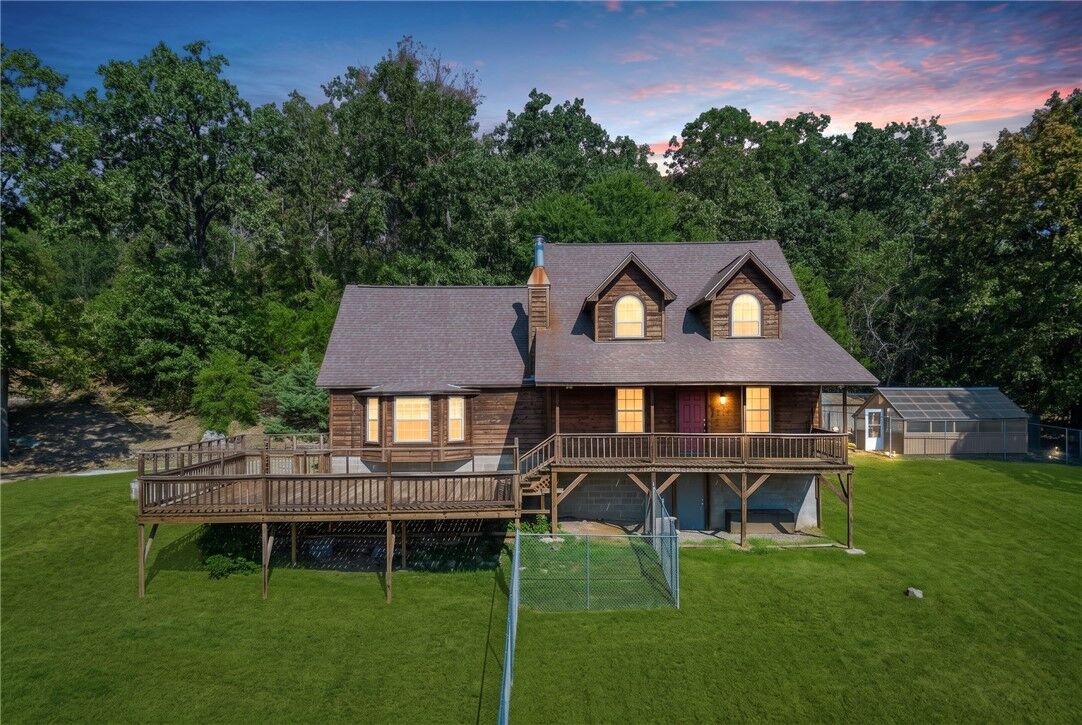Property Photo: 4518 Whitetail Pt AR 72956