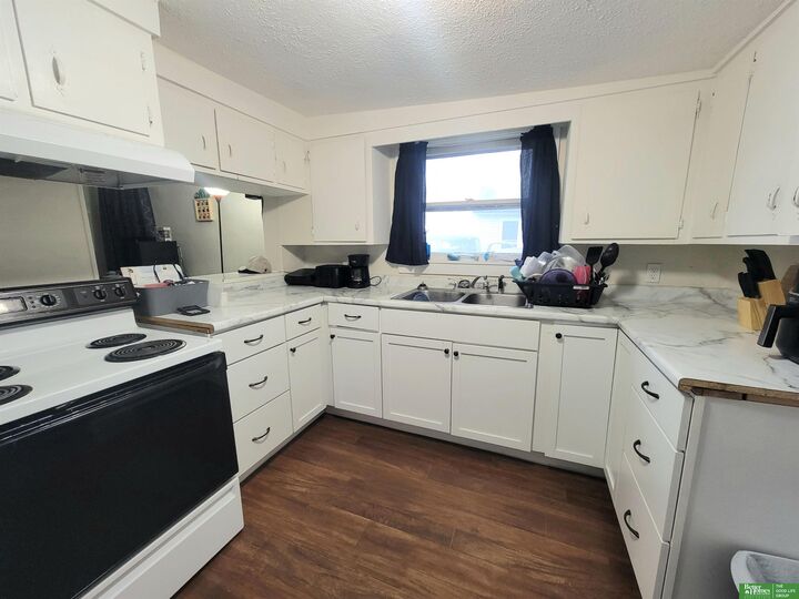 Property Photo: 232 E 16th Street NE 68467