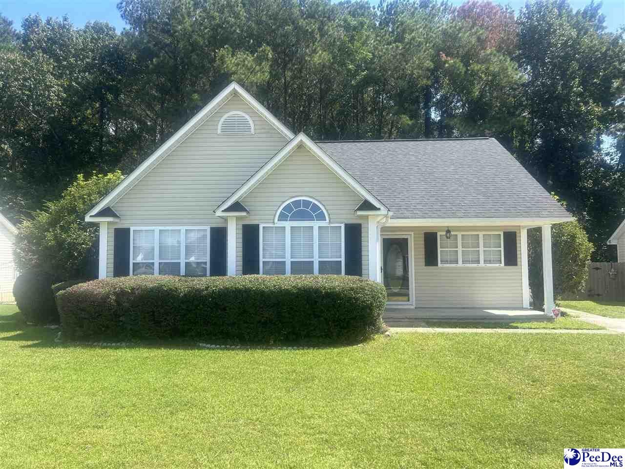 Property Photo:  622 Aspen Street  SC 29501 