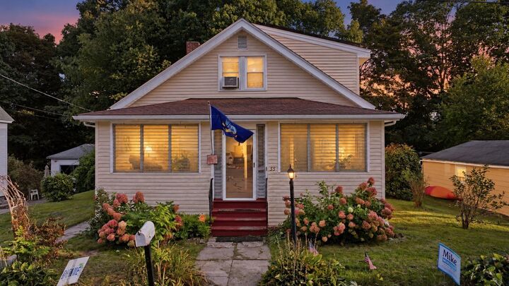 Property Photo: 55 Clover St MA 01603