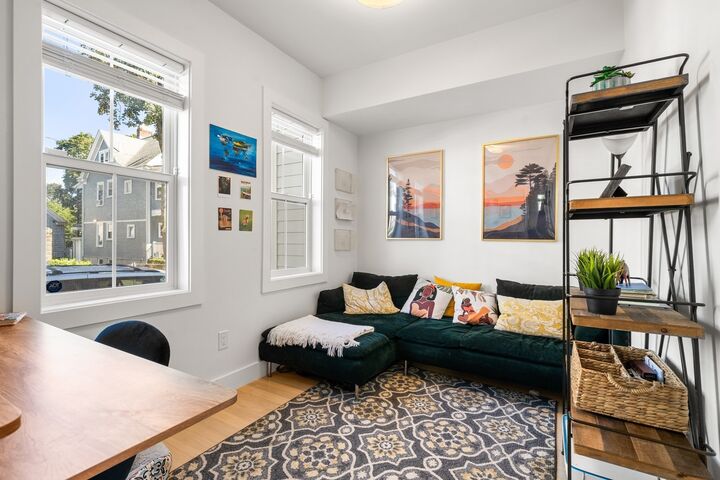 Property Photo:  24 Bradshaw St 4  MA 02121 