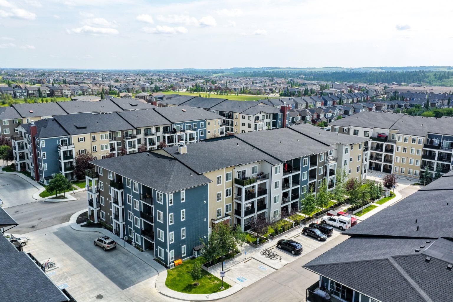 Property Photo:  151 Legacy Main Street SE 5212  AB T2X 4A4 