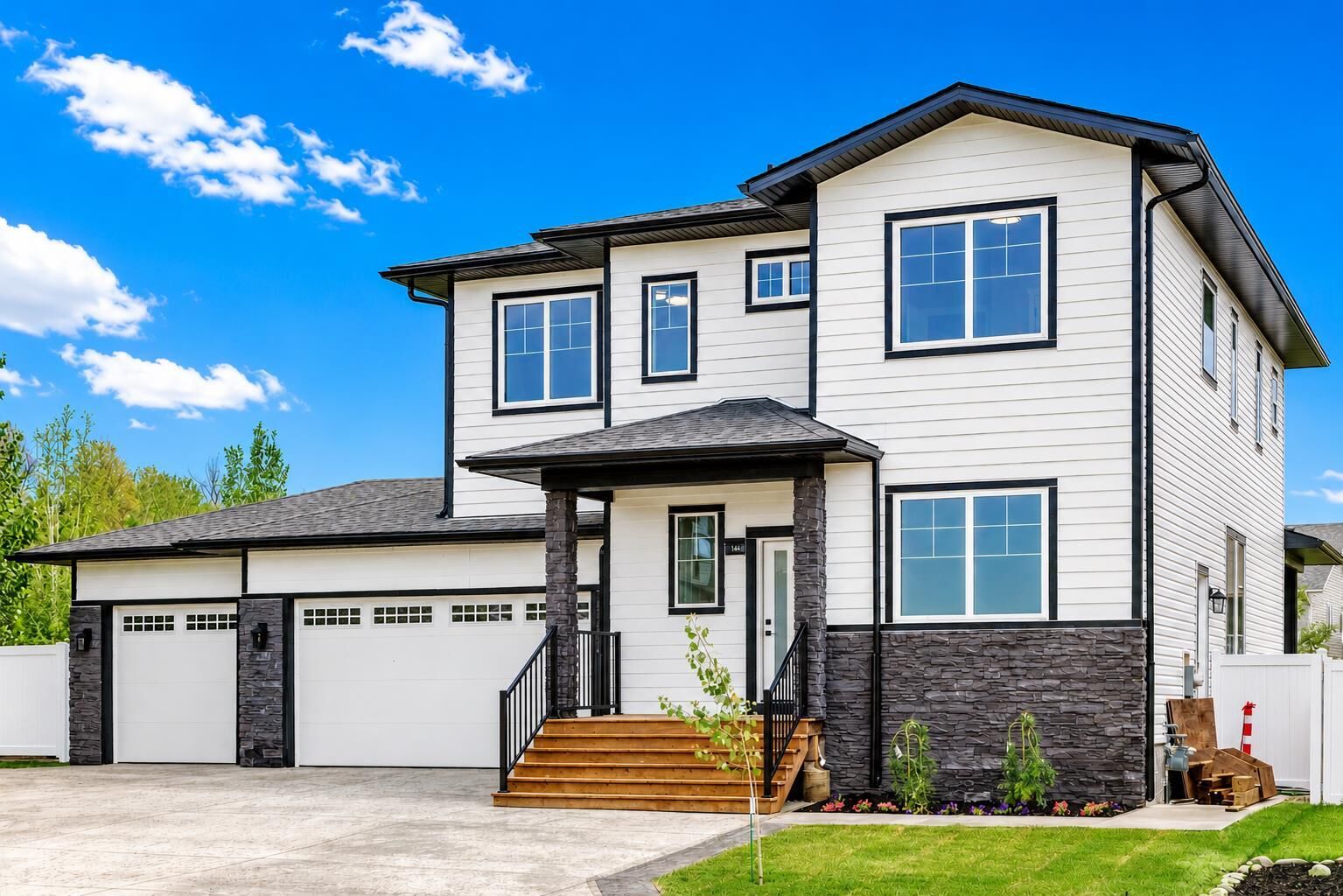 Property Photo:  14 Napoleon Meadows Way  AB T4G 0N6 