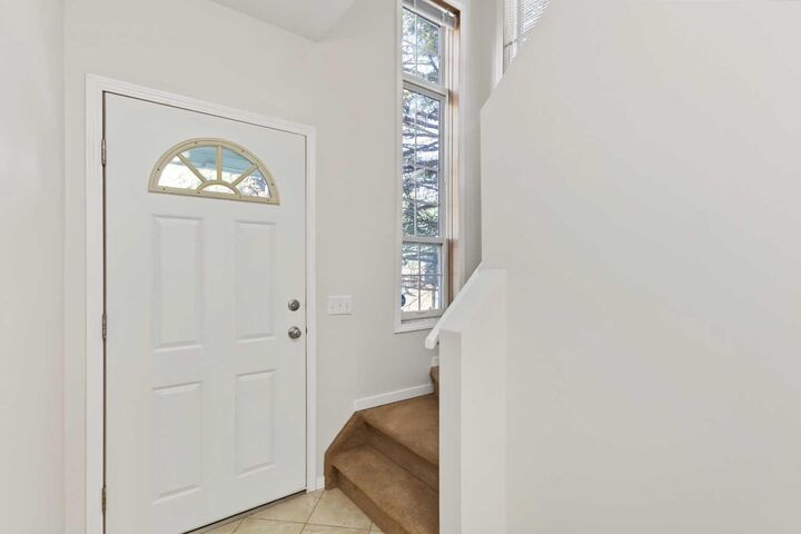 Property Photo: 43 Shawinigan Lane SW AB T2Y 3B5