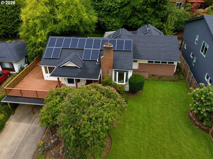 Property Photo: 1929 NE Adams St WA 98607