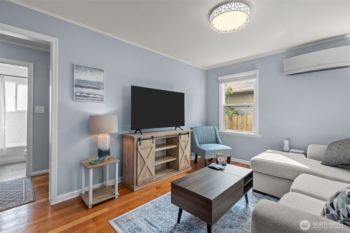 Property Photo: 12450 1st Avenue SW WA 98146