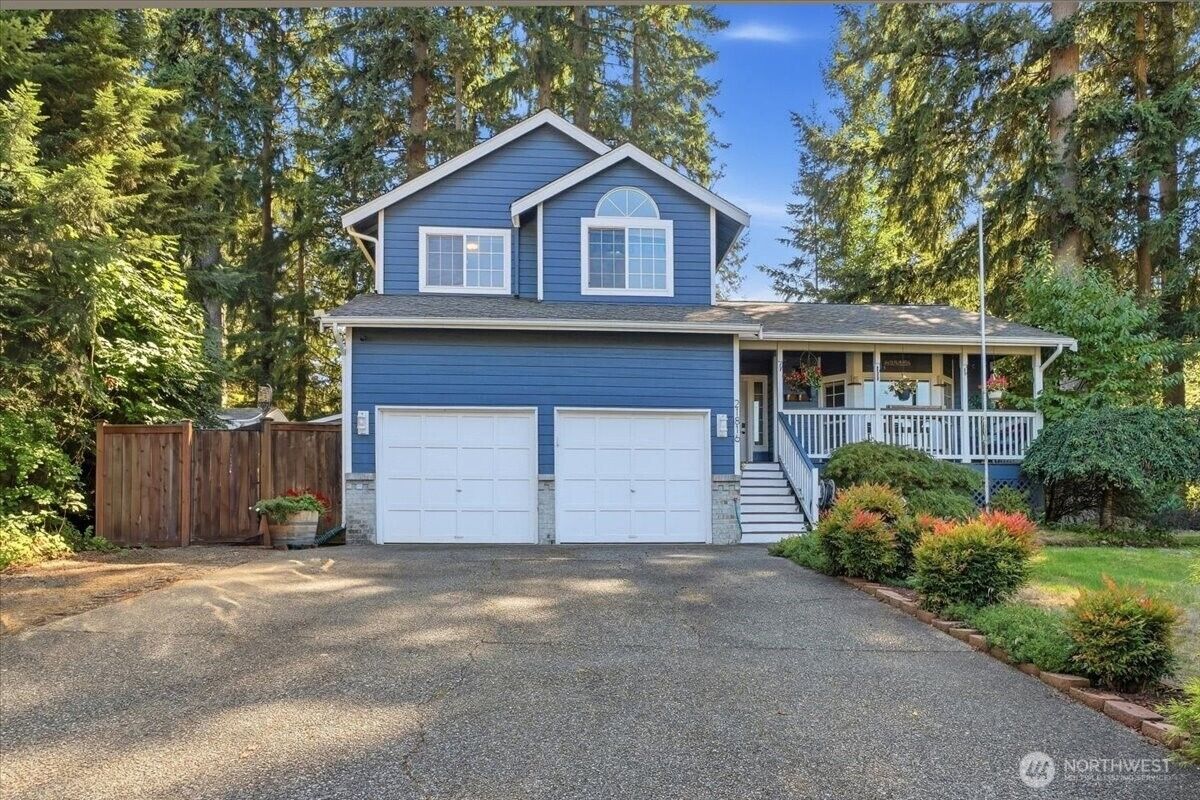 Property Photo:  21816  117th Street Ct E  WA 98391 