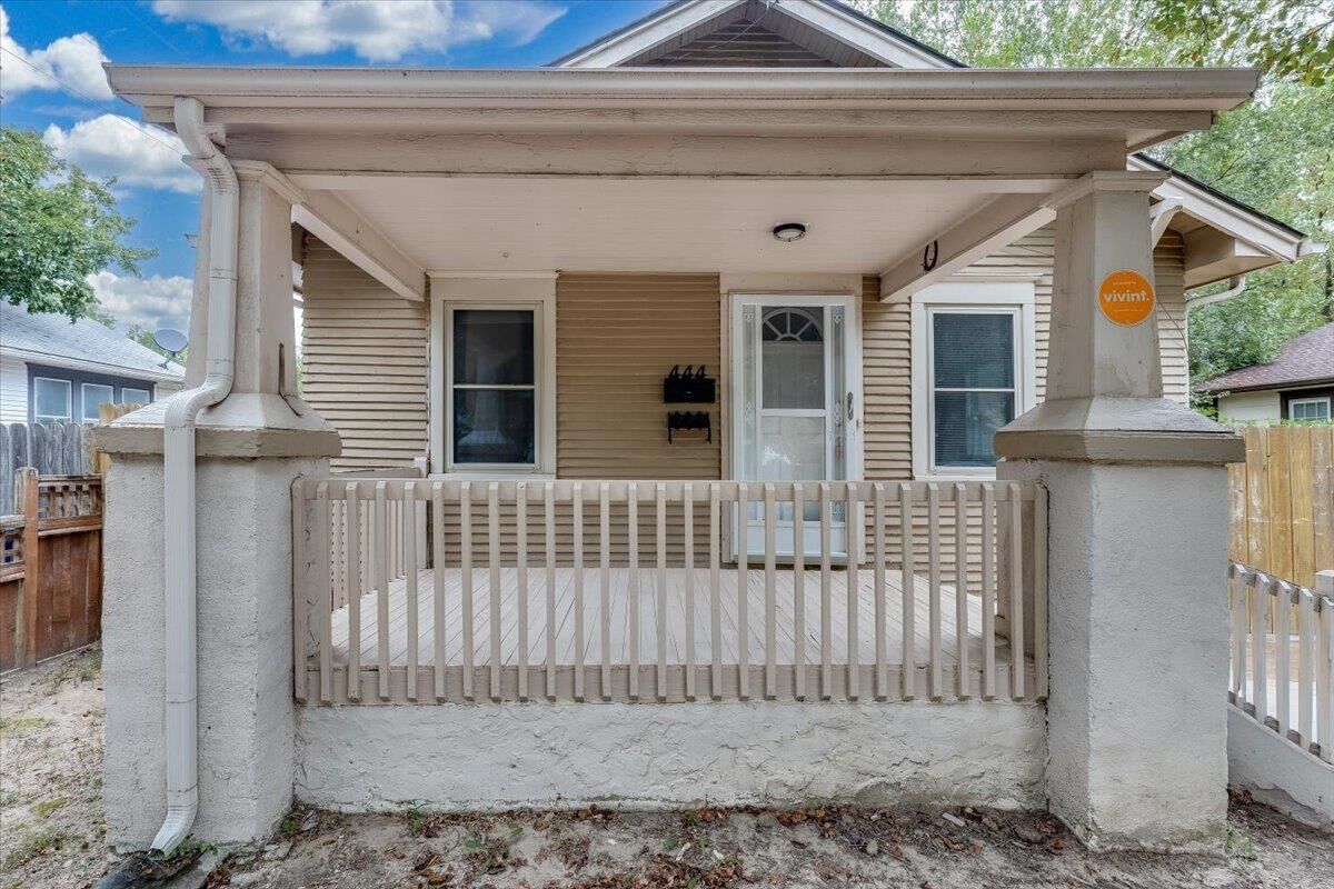 Property Photo: 444 N Edwards Ave KS 67203-5343