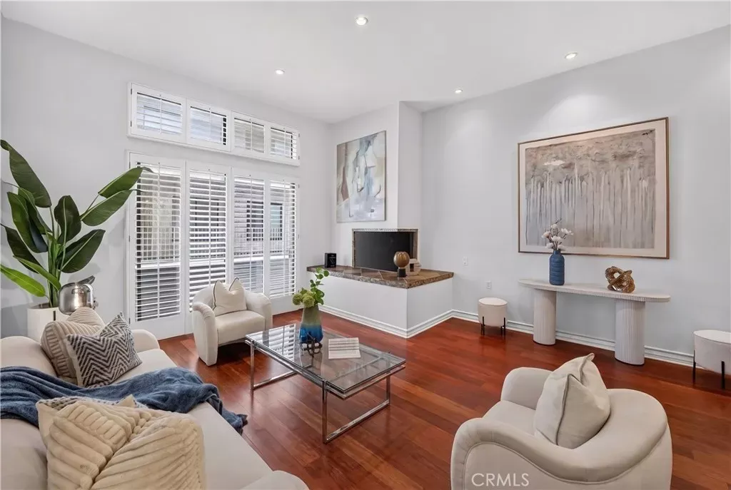Property Photo:  1271 Stoner Avenue 308  CA 90025 