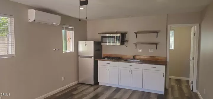 Property Photo:  1617 Avenida Del Manzano  CA 93010 