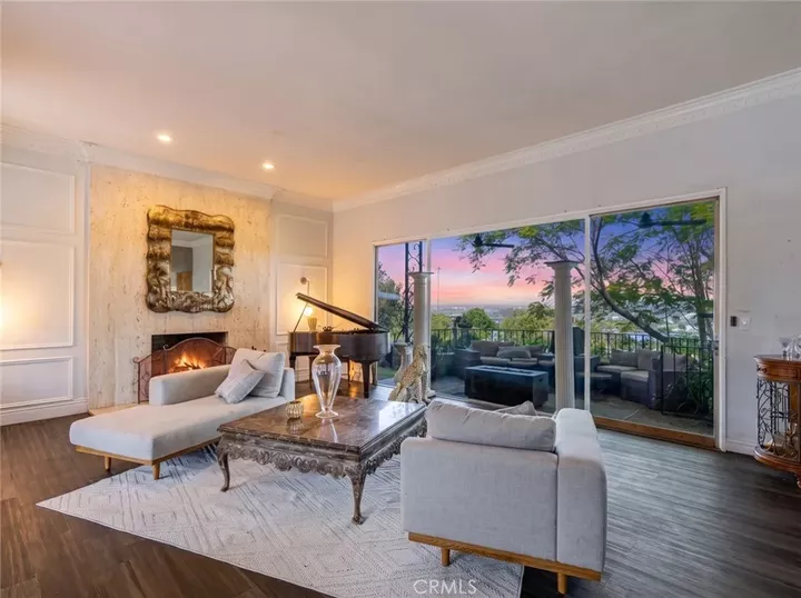 Property Photo:  950 Hillcrest  CA 91768 