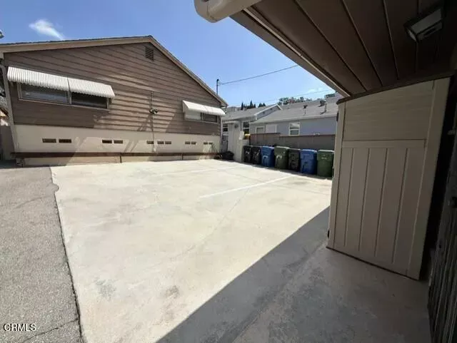 Property Photo:  10220 McClemont Avenue  CA 91042 