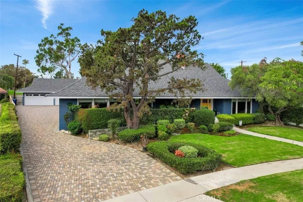 Property Photo: 4140 Country Club Drive CA 90712