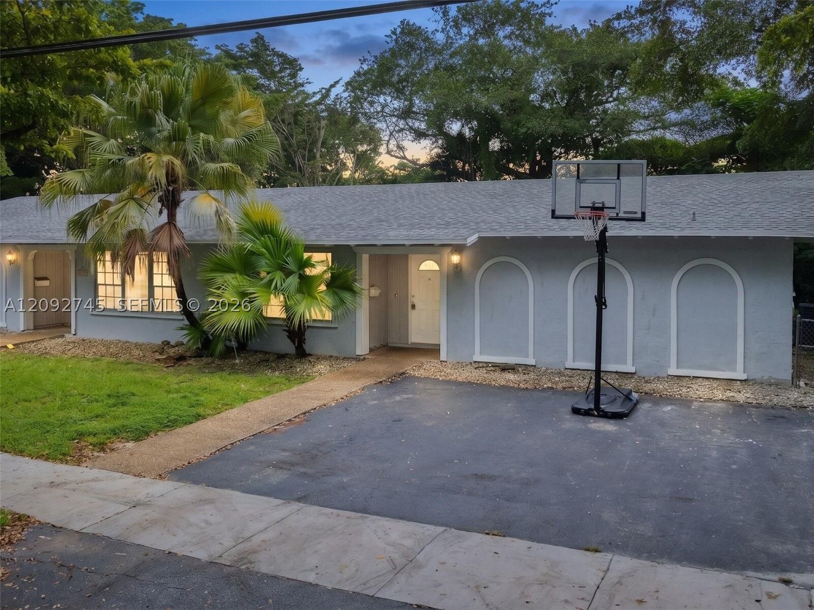 Property Photo:  7752 SW 106th St 7752  FL 33156 