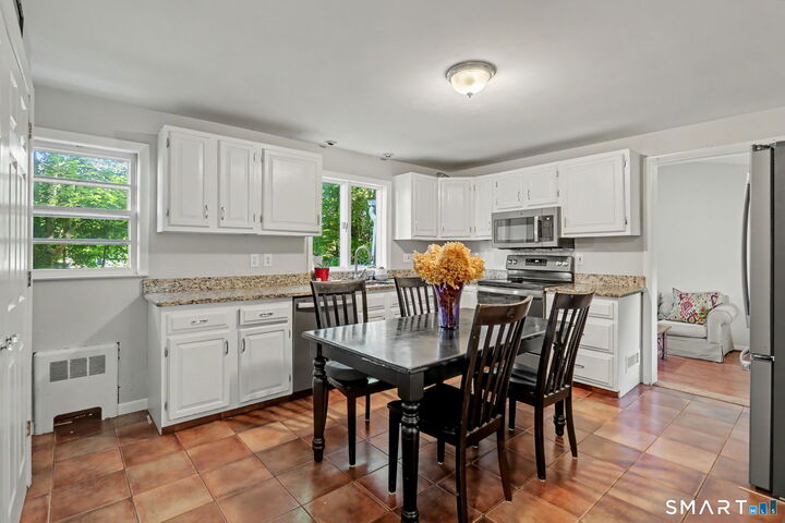 Property Photo:  93 Woolsley Avenue  CT 06611 