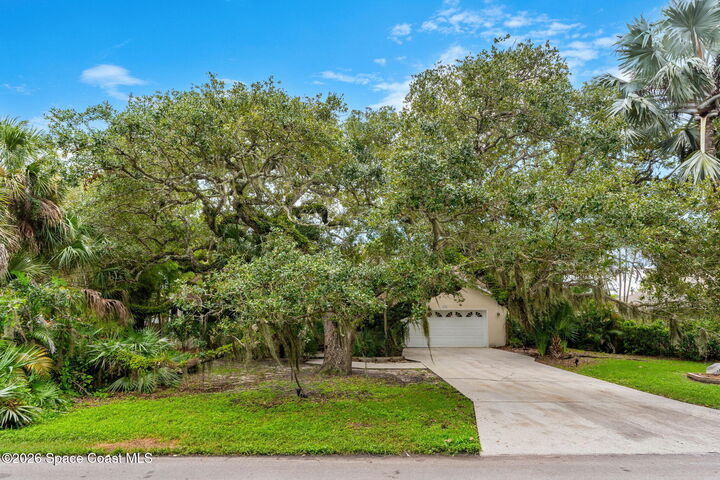Property Photo: 275 Ibis Drive FL 32951