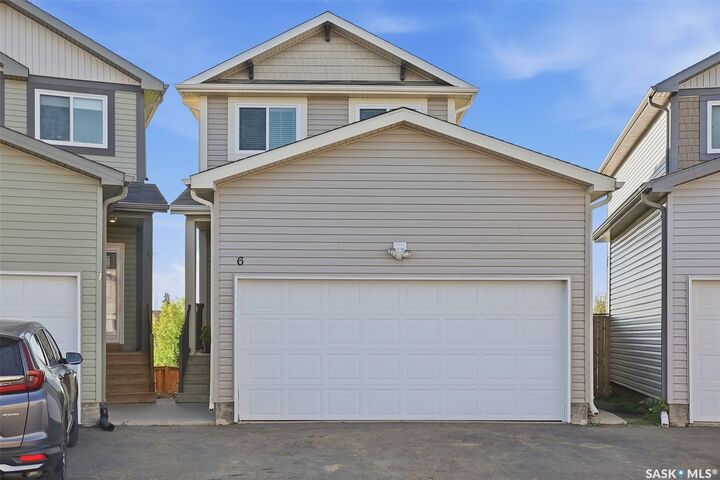 Property Photo:  202 McKague Crescent 6  SK S7R 0L8 