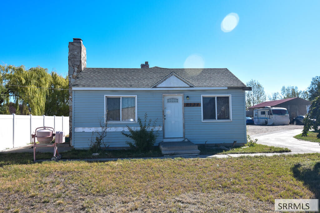 Property Photo: 2234 N Ammon Road ID 83401