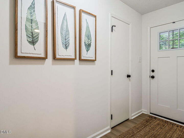 Property Photo:  14 Meadhall Court  NC 27713 