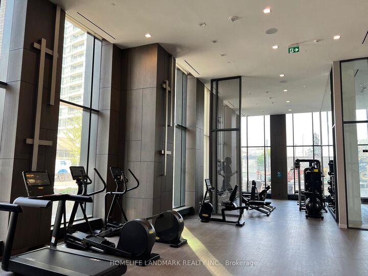 Property Photo:  15 Holmes Avenue 1512  ON M2N 0L4 