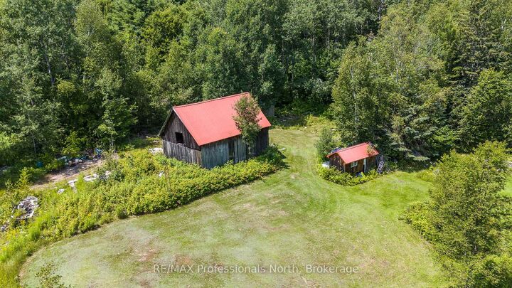 Property Photo:  1975 Queens Line Road  ON K0M 2K0 