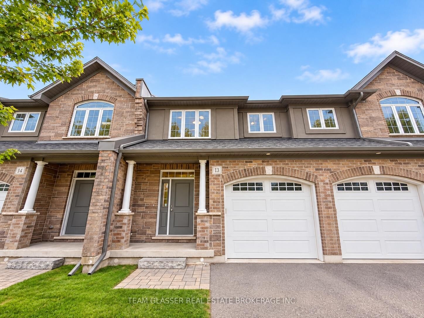 Property Photo:  350 Oloane Avenue 13  ON N5A 0J2 